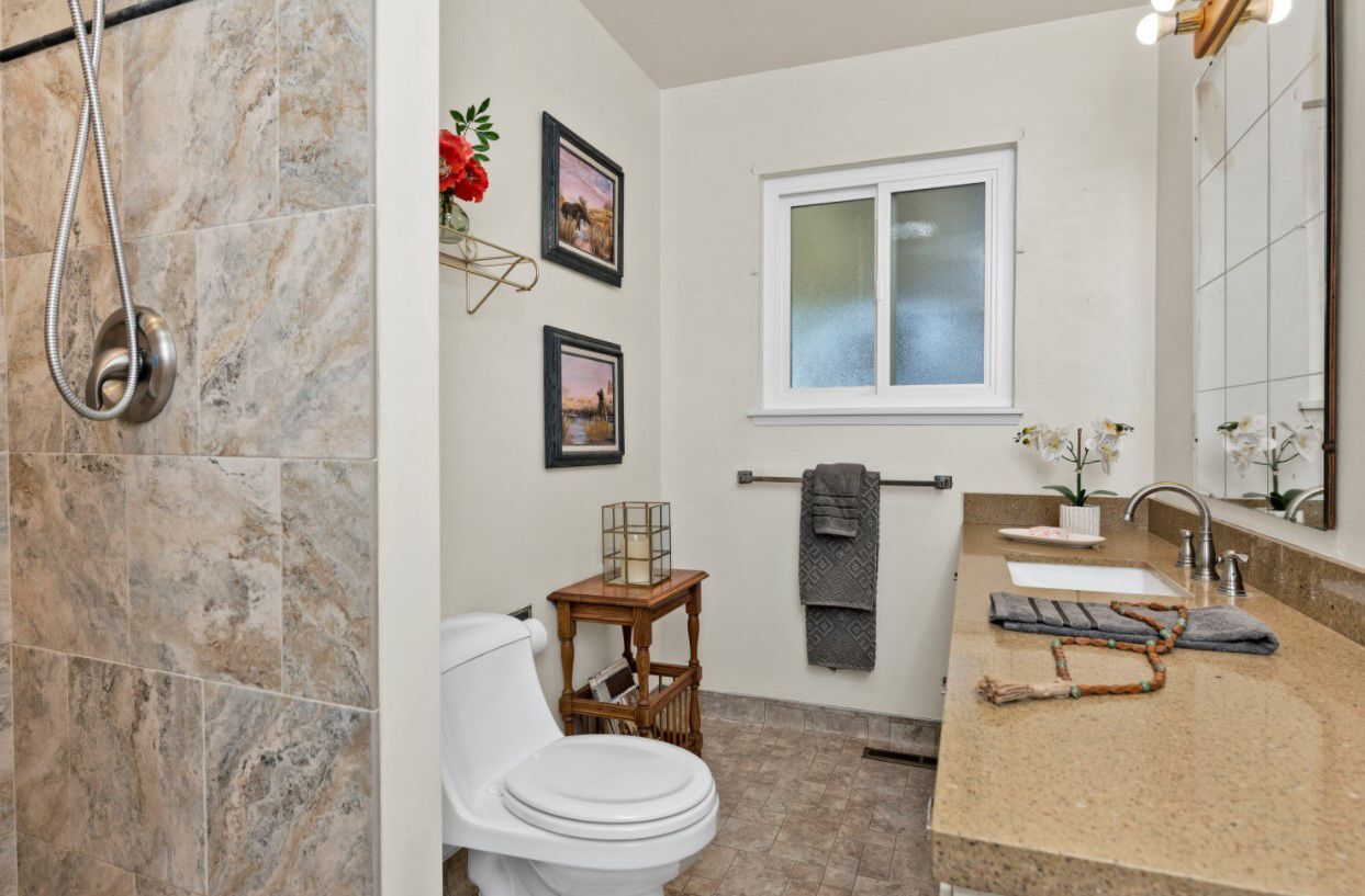 For sale: a Napa midcentury modern home